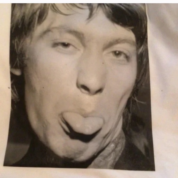 New! Rocker AND ART printed tees - Picture 7 of 10